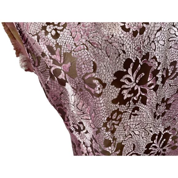 GUESS Womens Size XXS Sheer Sleeveless Mauve Velvet Trim Fringed Tank Top Shirt - Picture 7 of 9